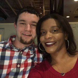 Meet your Posher, Troy